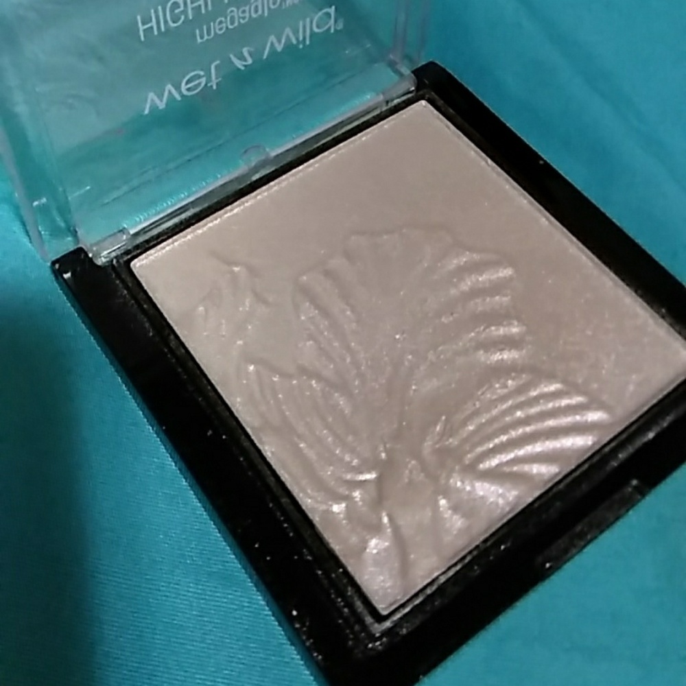 Pink highlight